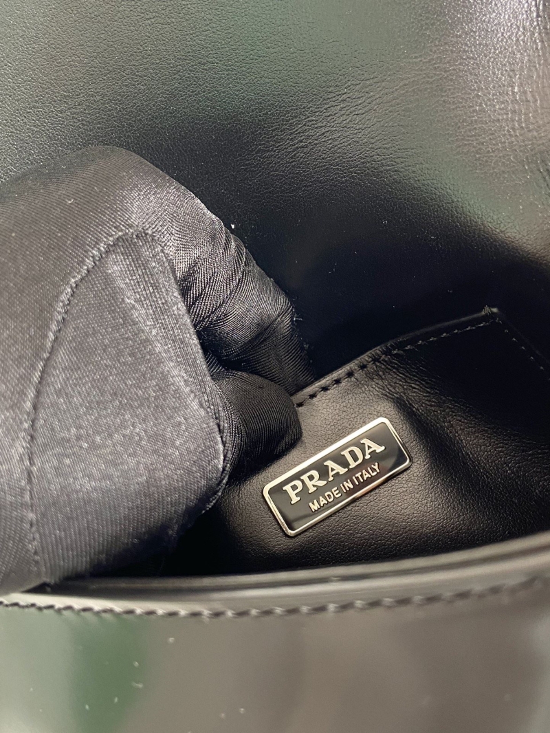 Pra*a satchel bags